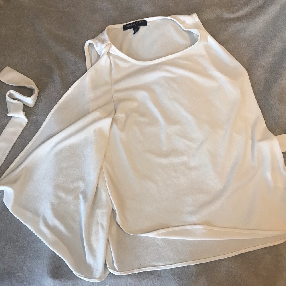 White banana republic tank top